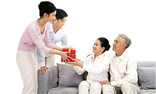 6 cái tết lo chu toàn vẫn bị mẹ chồng chê