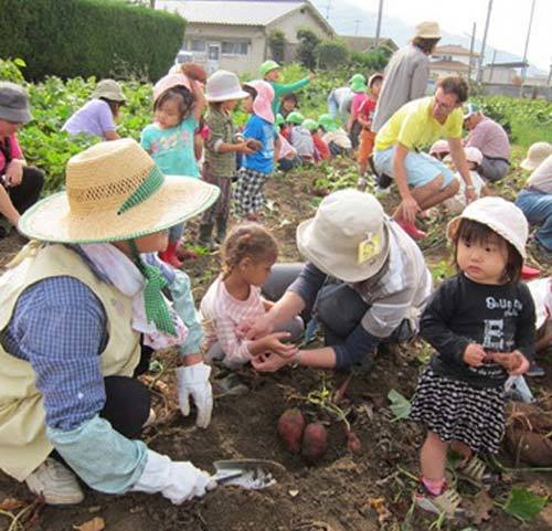Mẹ Việt bật mí chuyện nuôi dạy con độc đáo ở Nhật