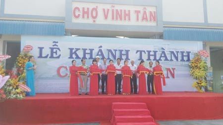 Khai trương chợ Vĩnh Tân, mở bán đất nền Green Ceter City