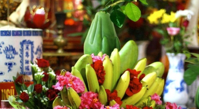 Bài trí bàn thờ Tổ tiên ngày Tết thế nào cho chuẩn?