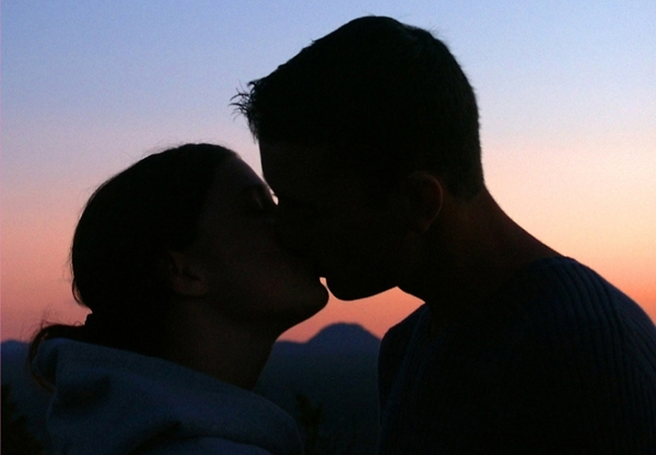 Thi hôn tập thể đúng ngày Valentine