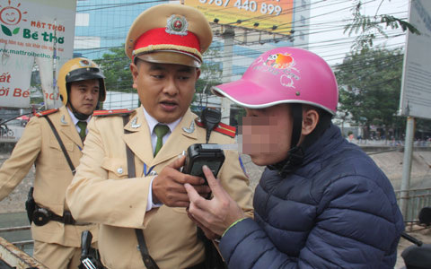 CSGT Hà Nội xử phạt gần 700 “ma men” lái xe