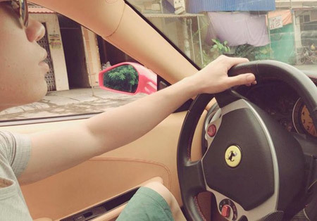 Cuộc sống sang chảnh như thiếu gia của sinh viên Việt
