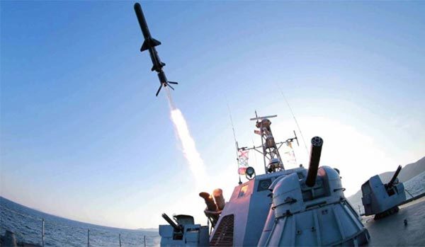 Báo Mỹ nghi ngờ tên lửa 