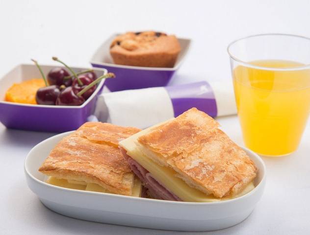 10 suất ăn hạng phổ thông ngon nhất