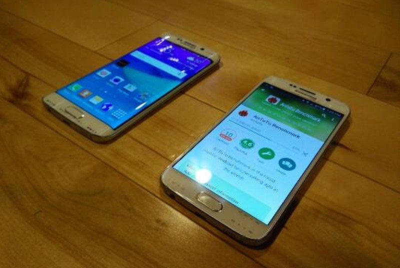 Galaxy S6 và S6 Edge lần đầu xuất hiện cùng nhau