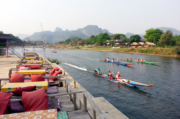 Bí ẩn sự hấp dẫn của  Vang Vieng