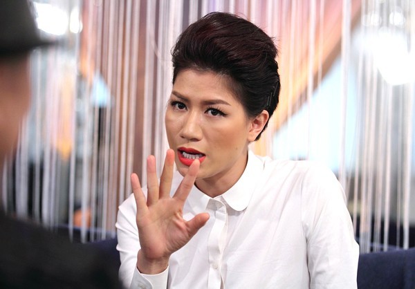 Thời sự tuần qua: Người mẫu Trang Trần bị tạm giữ