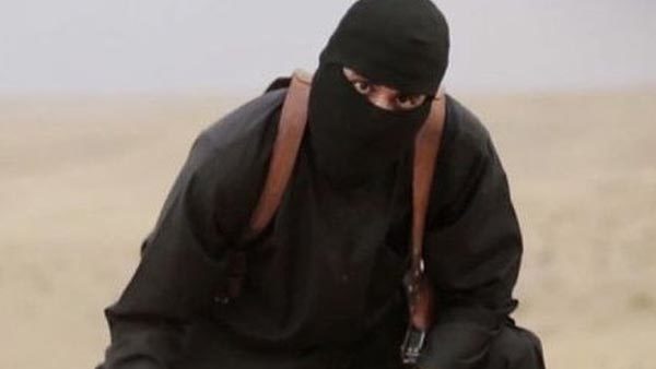 Tính cách lạnh lùng và cô độc của đao phủ IS