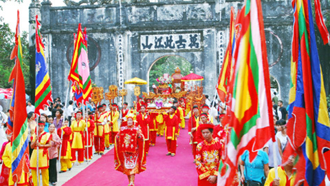 Khai hội Côn Sơn - Kiếp Bạc