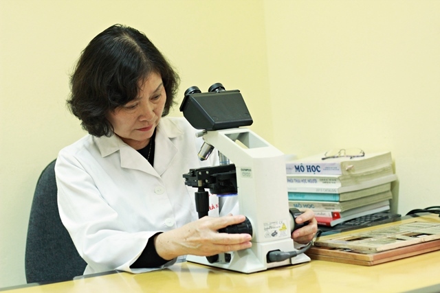 Những phụ nữ hồi sinh mắt cho người khiếm thị