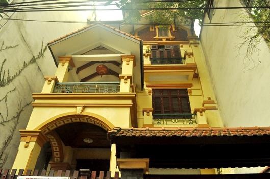 chị-liễu, hà-tĩnh, biệt-thự, trăm-tỷ, đám-cưới-khủng, nữ-đại-gia, phố-núi, sao, hot