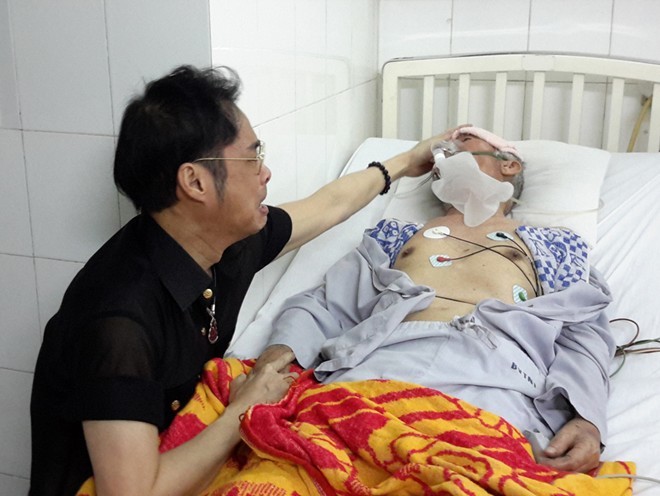 Ngọc Sơn hủy toàn bộ show vì ba bệnh nặng