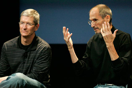 Tim Cook từng muốn tặng gan cho Steve Jobs