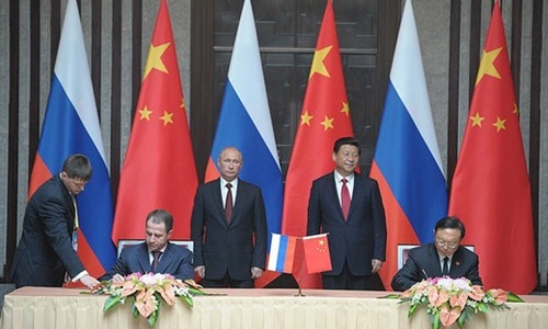 Putin làm biến đổi quan hệ Nga-Trung?