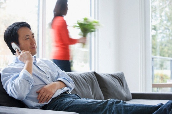 Chồng làm chuyện mờ ám, khuất tất sau lưng tôi!