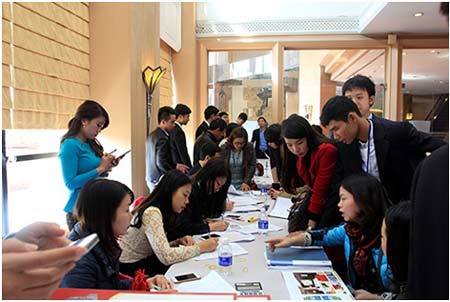 Helios Tower 'sốt' nhờ đâu?