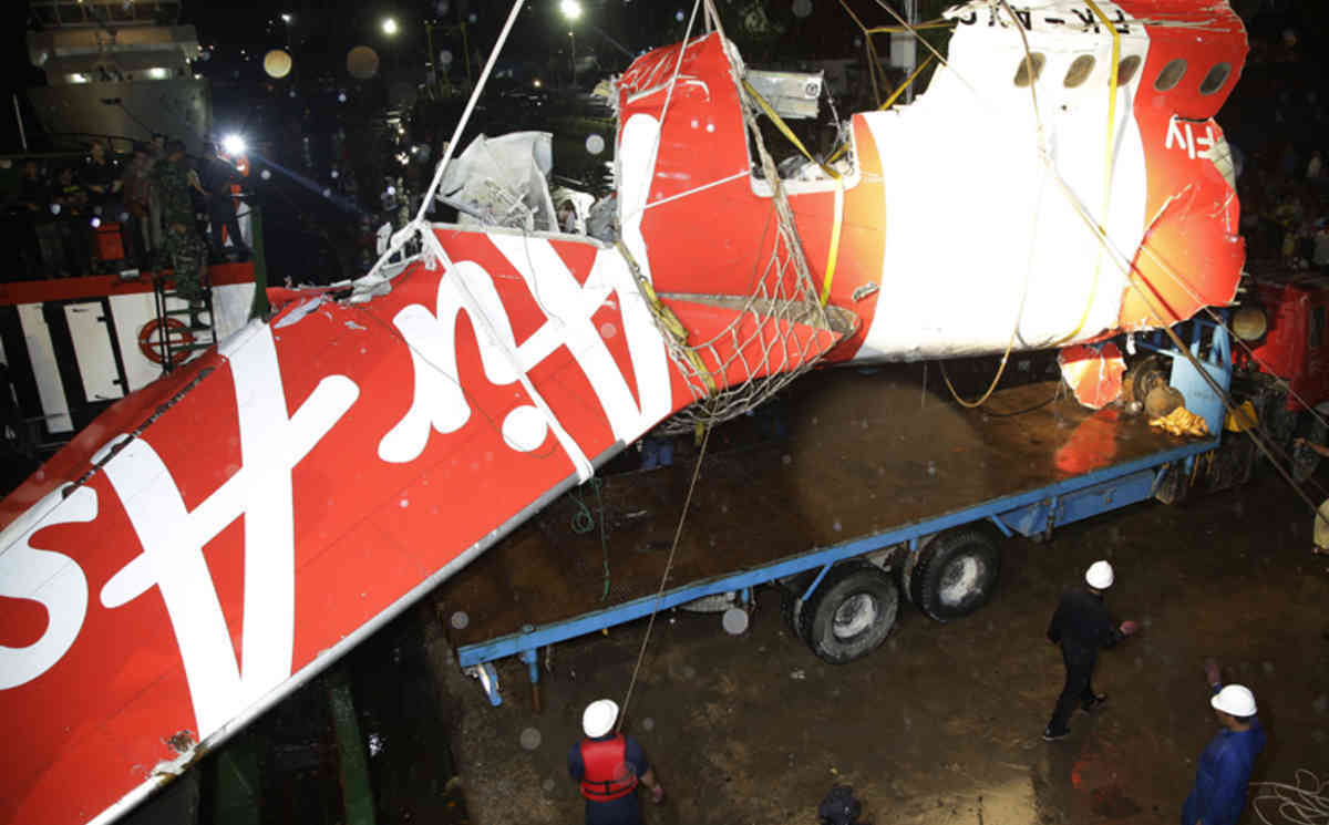 Indonesia ngừng tìm kiếm nạn nhân QZ8501
