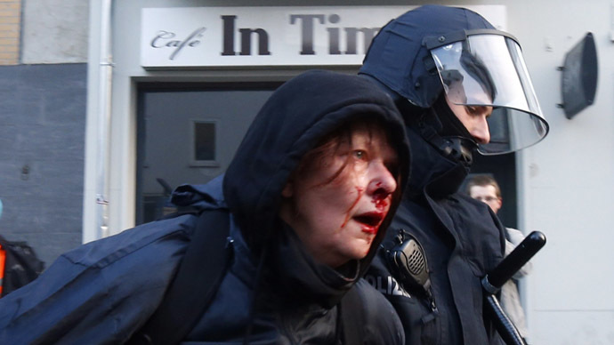 Cảnh bạo lực đẫm máu trong cuộc biểu tình tại Đức