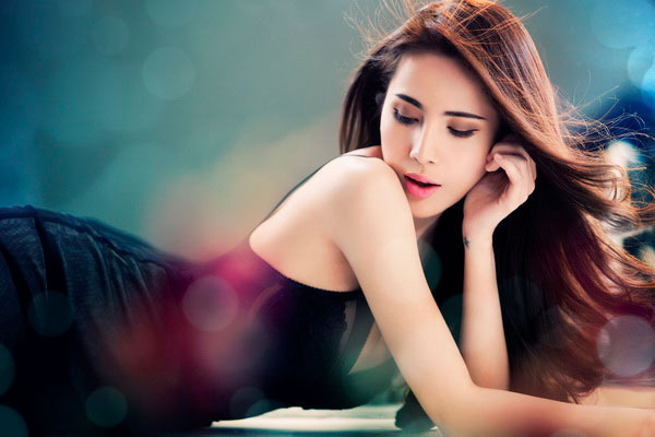 Thủy Tiên gây sốc khi nói phụ nữ khổ mới là diễm phúc