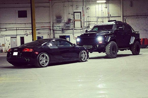 Nhìn gần xe bọc thép triệu đô của giới nhà giàu