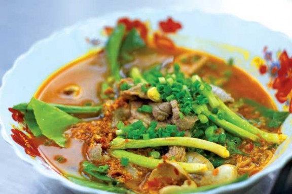 5 món ăn chỉ tìm được ở quanh khu vực chợ Lớn, Sài Gòn