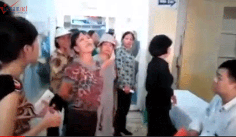 Tạm đình chỉ công tác của y tá bị tố cáo “vòi” tiền bệnh nhân