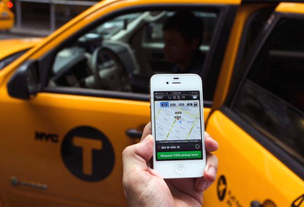 Uber, Zalo... Hãy thức tỉnh hơn là lo sợ