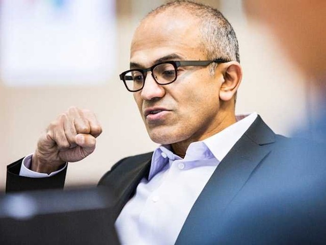 Microsoft bắt tay với Samsung, muốn chiếm phần của Google
