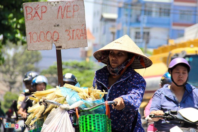 Người Sài Gòn trong nắng nóng 40 độ C