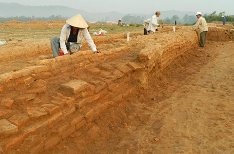 Phát hiện di tích Chăm bí ẩn dưới lòng đất