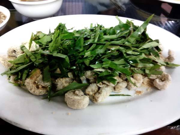 Ghé Vĩnh Phúc ăn nem thính gà chọi