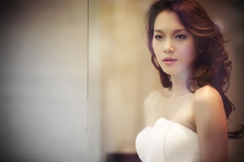 Mỹ nhân lấy đại gia: 'Người sung túc, kẻ truân chuyên'