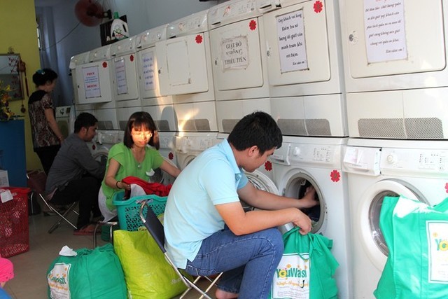 Dịch vụ cho thuê máy tự giặt quần áo ở Sài Gòn