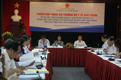 Giảm phiền hà, thủ tục trong cấp phép cho y tế tư nhân