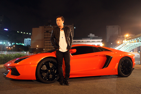 'Siêu bò' Lamborghini Tuấn Hưng sử dụng, giá bao nhiêu?