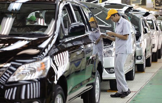 Sang Indonesia sản xuất, bán ôtô 300 triệu cho dân Việt?
