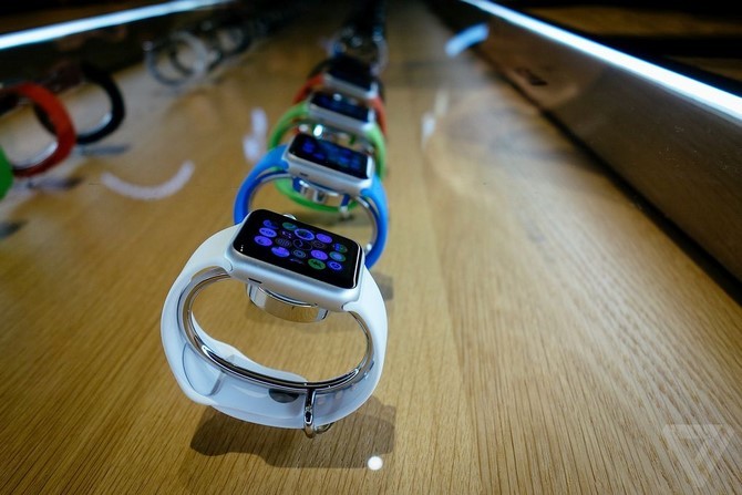 Apple đã bán được 3 triệu đồng hồ thông minh