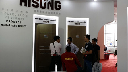 Hisung Door gây ấn tượng mạnh tại Vietbuild Đà Nẵng