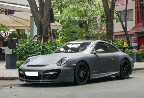 Siêu xe Porsche 911 độ hàng độc tại Sài Gòn