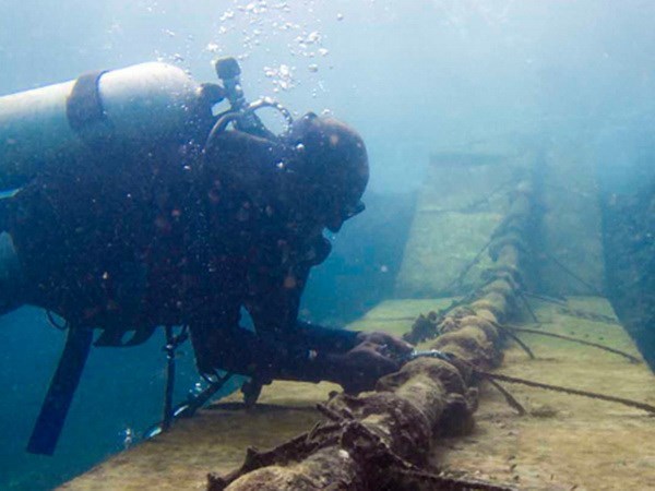 Đầu tháng 5/2015 mới sửa xong cáp AAG