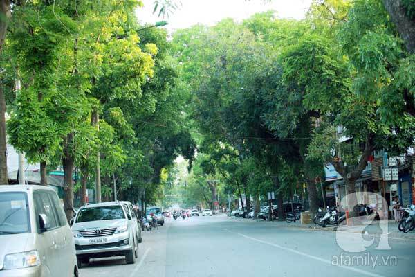 Hà Nội vắng vẻ, xanh ngắt và bình yên trong kỳ nghỉ lễ dài