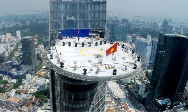 Khai hoả 20.000 giàn pháo hoa trên toà nhà cao nhất Sài Gòn
