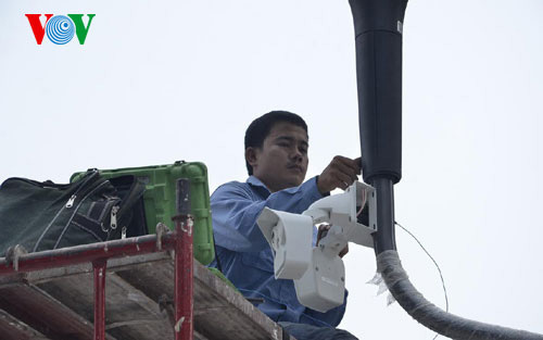 Lắp đặt hàng trăm camera chống cướp trên đường đi bộ Nguyễn Huệ