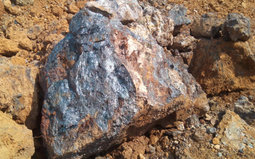 Làm rõ vụ nhóm người Trung Quốc khai quặng trái phép