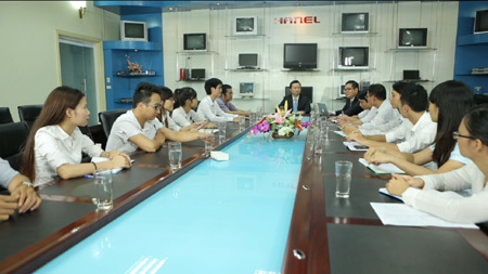 Hanel tiếp tục ghi điểm với đối tác ngoại