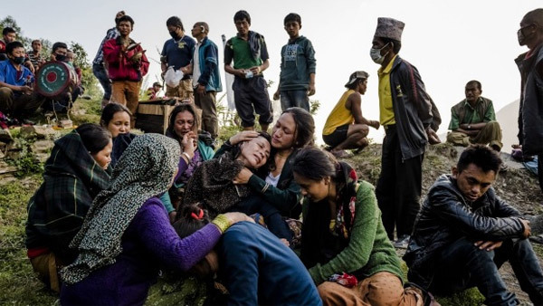 Video mới về giây phút động đất đáng sợ ở Nepal