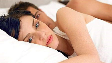 Thẩm mỹ 'cô bé', chuyện vợ chồng rơi xuống vực thẳm