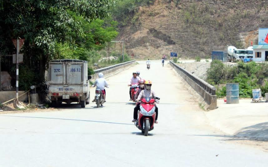 12h trưa tại ‘chảo lửa' Tương Dương