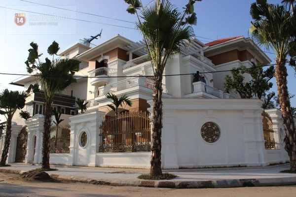Quần thể biệt thự siêu khủng của 'đại gia trực thăng' Hải Dương